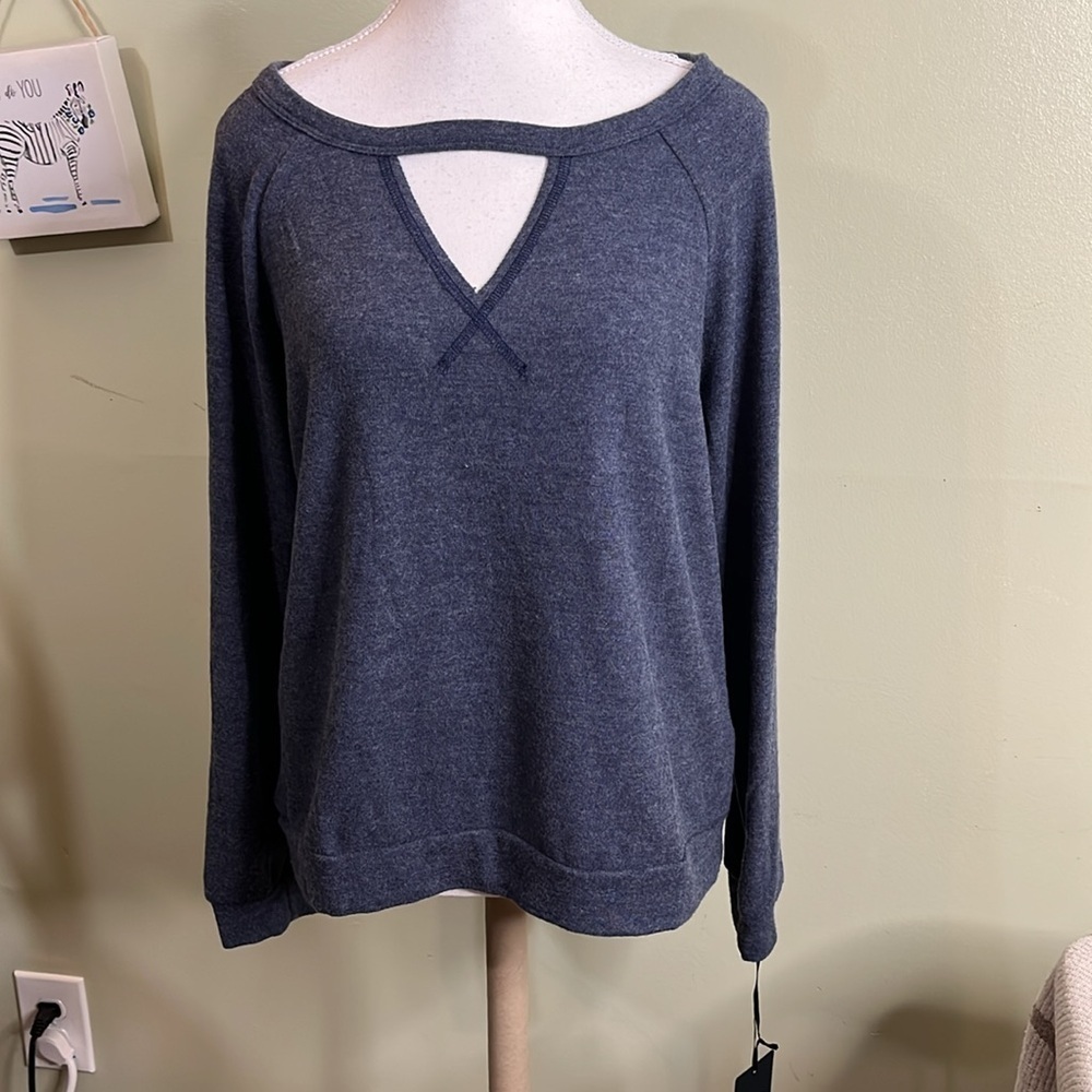 Michael Lauren keyhole open neckline Blue comfy soft long sleeve lounge Top - Picture 1 of 10